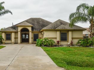 311 Ebony Ln, Laguna Vista, TX 78578