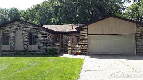 1st image of 38081 Shoreline Dr