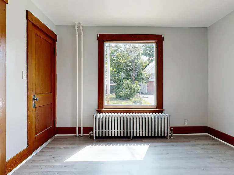 5 Pine St — Photo 11