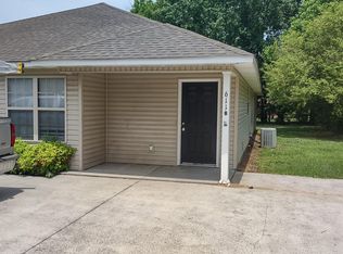 611 Rose Rd #B, Albertville, AL 35950