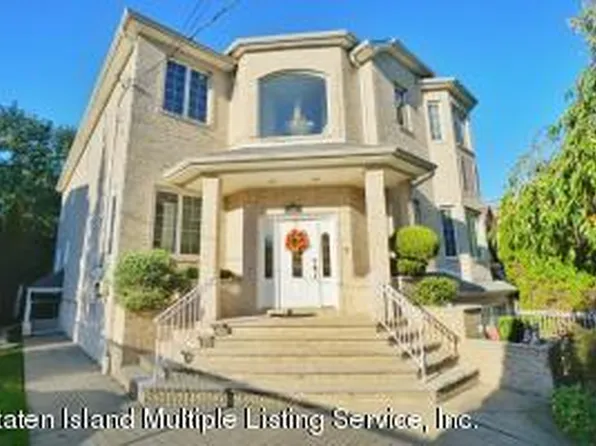 39 Finlay Avenue image 1 of 52