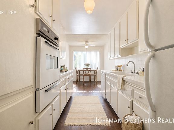 2nd image of 1036 S Wooster St APT 2