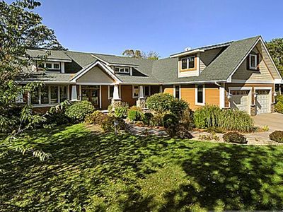 866 Strawberry Dr, Hudson, WI, 54016