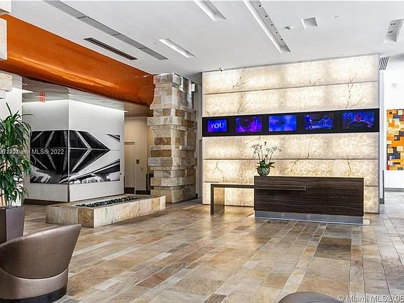 2nd image of 500 Brickell Ave APT 3706