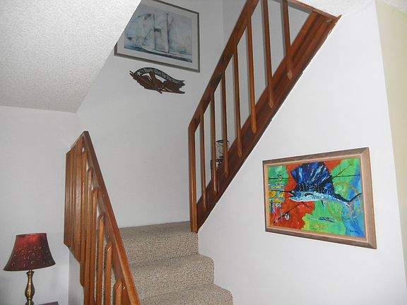 2nd image of 5911 SE Riverboat Dr #605