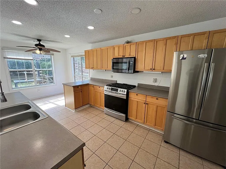 54 Oxford Brook Way — Photo 14