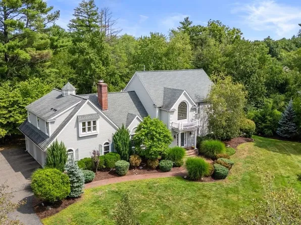 74 Cudworth Ln, Sudbury, MA 01776