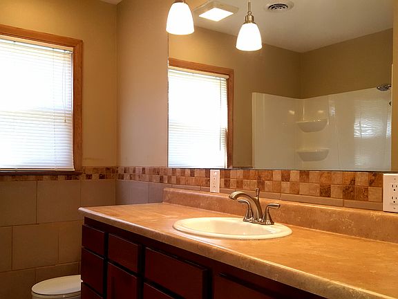 5th image of 5414 N 49th St