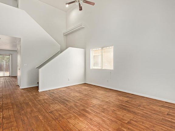 2nd image of 3318 W Hidalgo Ave