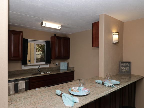 4th image of 411 N Halifax Ave APT 114