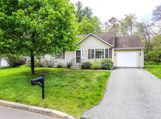 20 Aimee Ln, New Britain, CT 06052