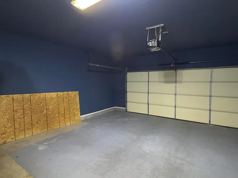 7665 Mundy Creek Dr — Photo 24