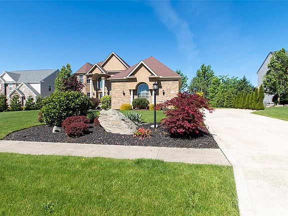 2nd image of 5517 Hedgebrook Dr