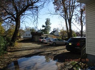 1122 E 2nd St, Plainfield, NJ 07062