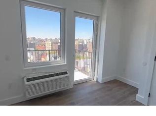 354 E 194th St #9C, Bronx, NY 10458
