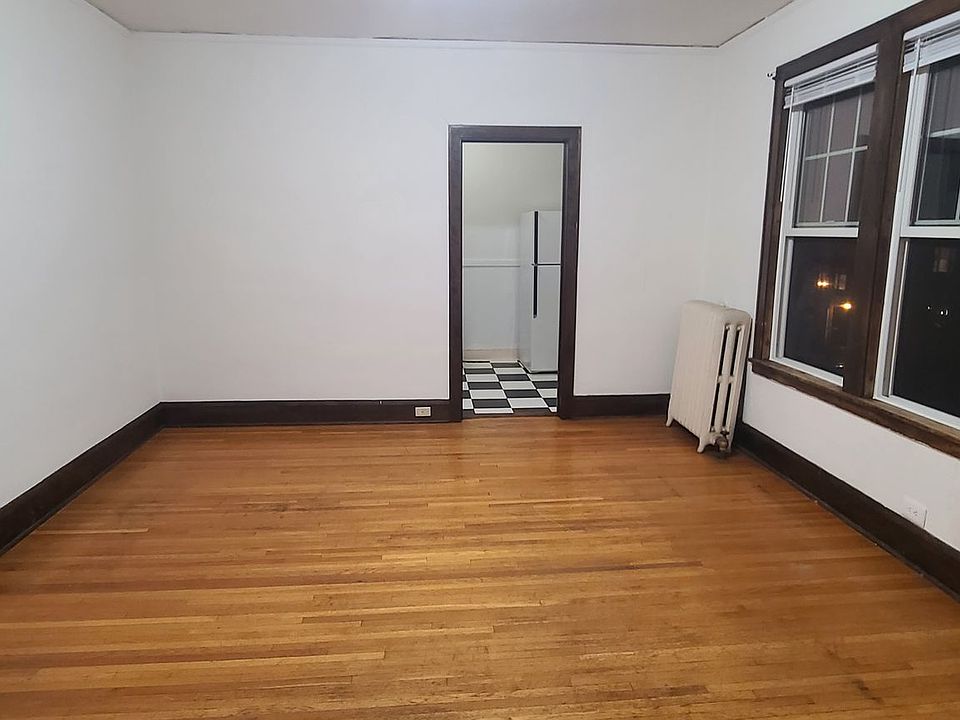 1st image of 170 Summit Ave APT 15