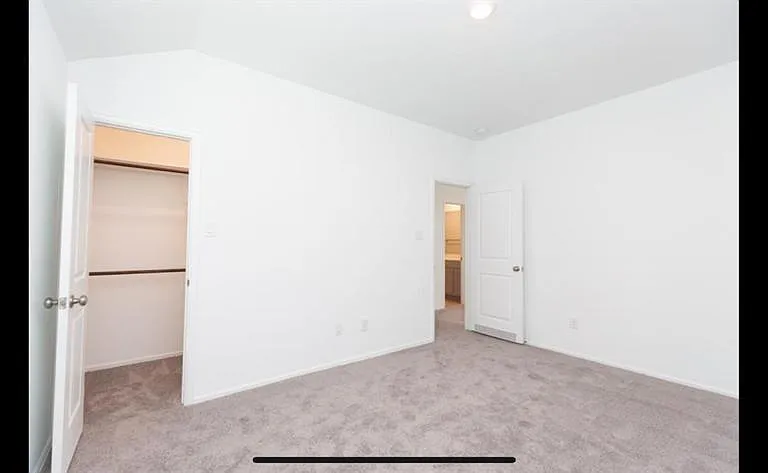 19044 Pinewood Grove Trl — Photo 22