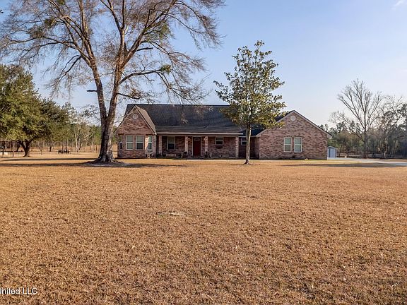 3rd image of 13921 Jim Ramsay Rd