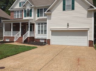107 Overlook Poin, Yorktown, VA 23693