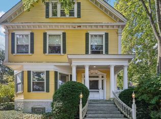 2525 Observatory Ave, Cincinnati, OH 45208