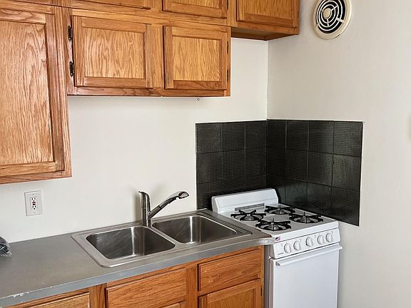 5th image of 1314 1/2 Camp St #1314-1/2