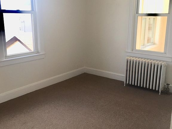 5th image of 50 Villa Ave #2