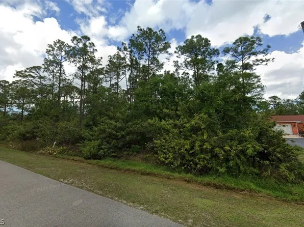 4365 47th Ave NE, Naples, FL 34120