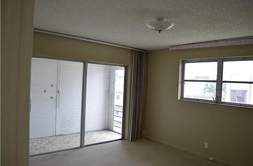 3rd image of 2300 Park Ln APT 316