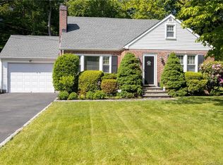 23 Alpine St, Stamford, CT 06905