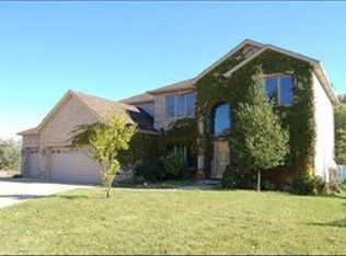 1233 S Roselle Rd, Schaumburg, IL 60193