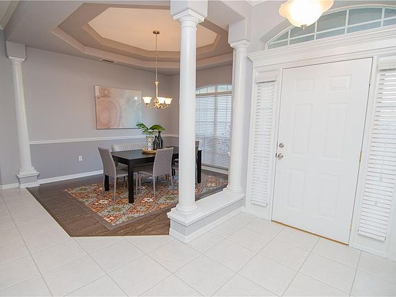 3rd image of 1867 Sherwood Lakes Blvd