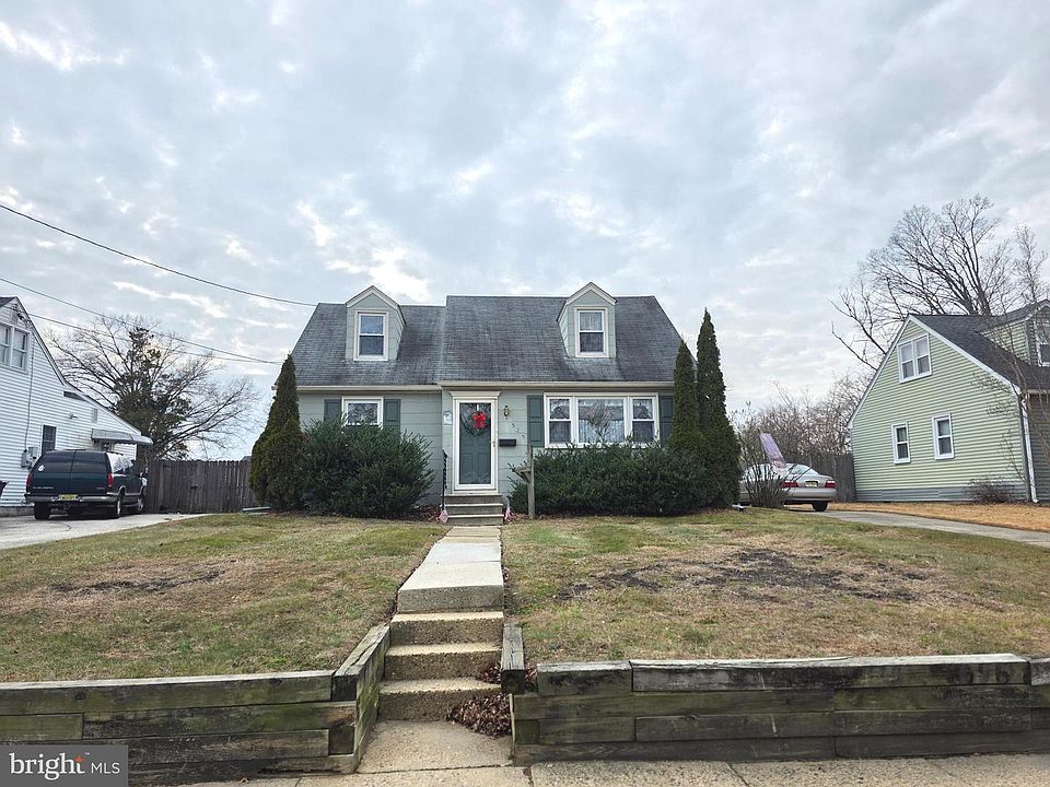 1st image of 525 Charles Ave
