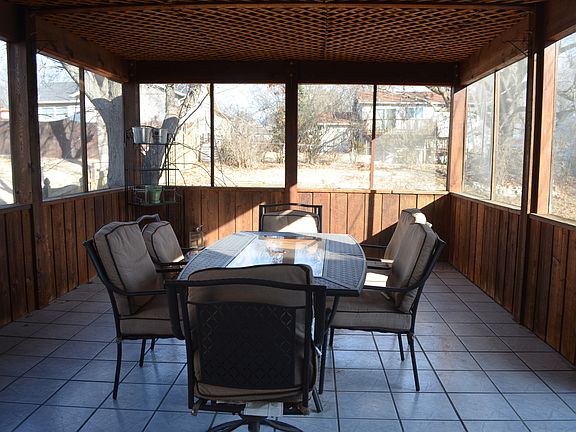 Fantastic Screened Porch