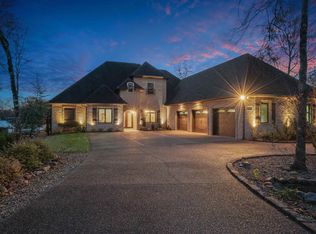 5 Heraldia Ln, Hot Springs Village, AR 71909