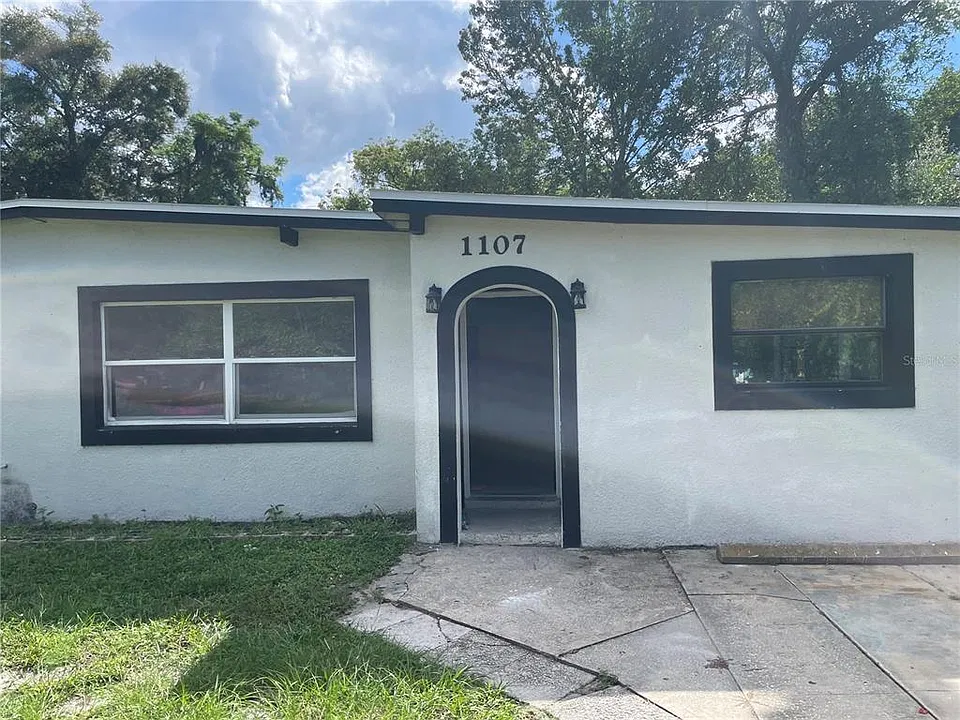 1107 Kimball Dr