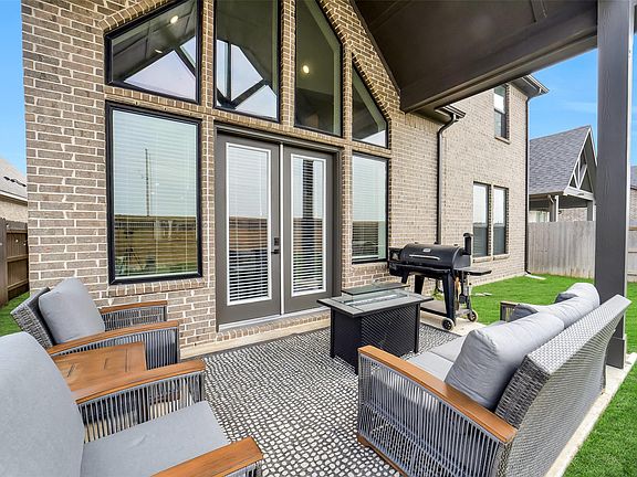 3rd image of 24830 Yellow Spruce Cir