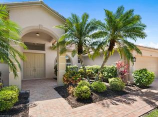 3290 Potomac Ct, Naples, FL 34120