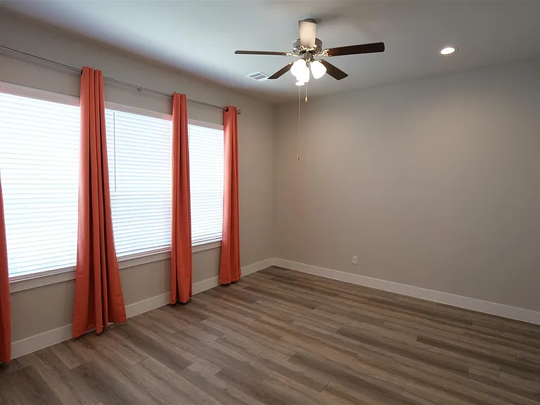 9004 Lonestar Creekbend Ln — Photo 18
