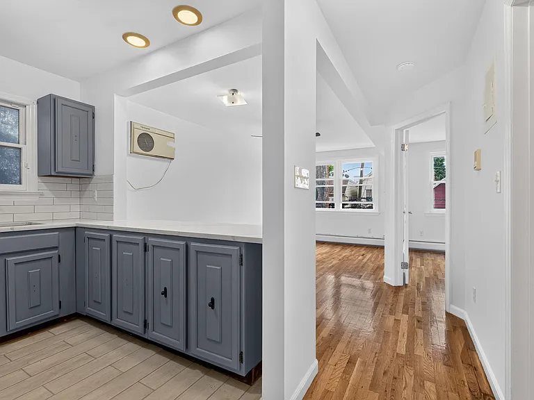 17 W 18th St #2F — Photo 3