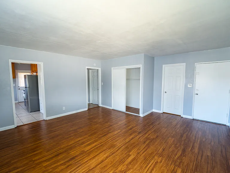 10931 California Ave #10947 — Photo 3