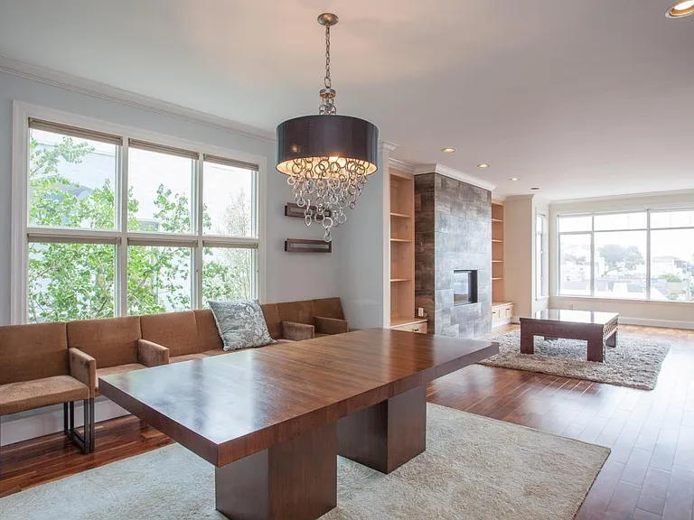876 Castro St — Photo 9