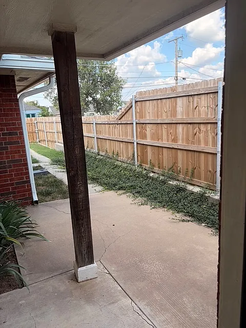 2 bed, 1235 sqft, $1,500 — Photo 3