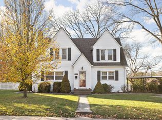 524 S East St, Plainfield, IN 46168