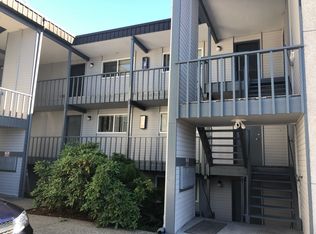 445 SW 156th St #203BC, Seattle, WA 98166