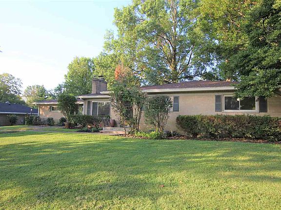 4th image of 111 Parkway Dr