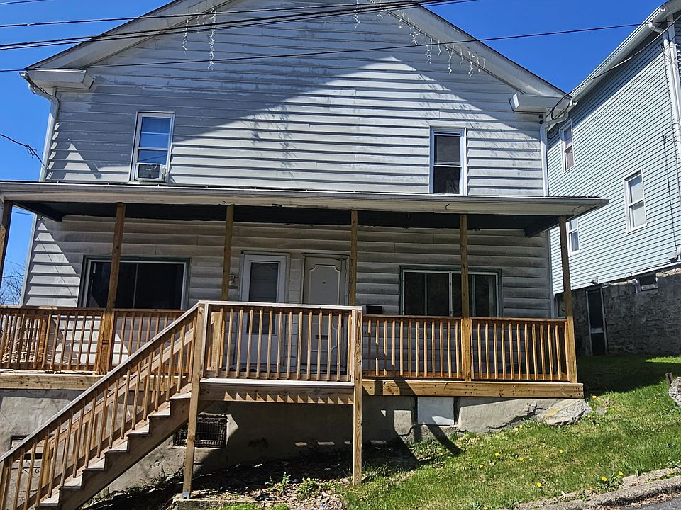 1st image of 303 Gardner St #2