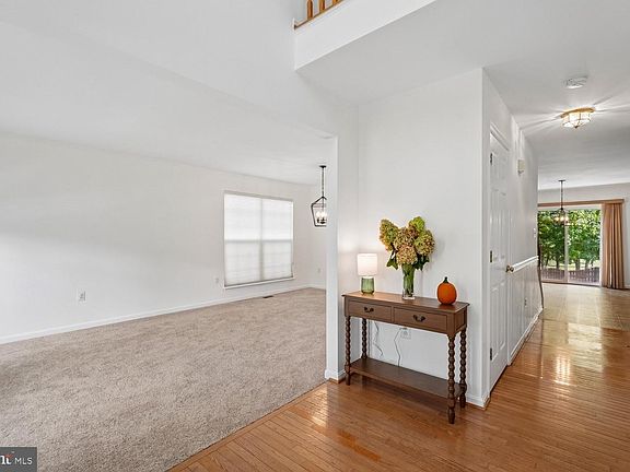 4th image of 8737 Hackney Dr