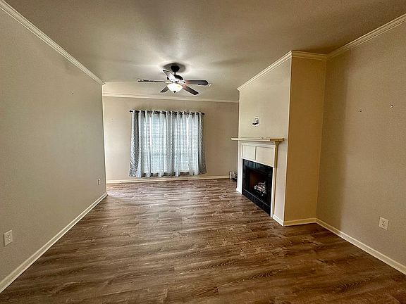 2nd image of 41008 Fairmont Ave