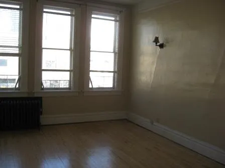 22 W Main St — Photo 8