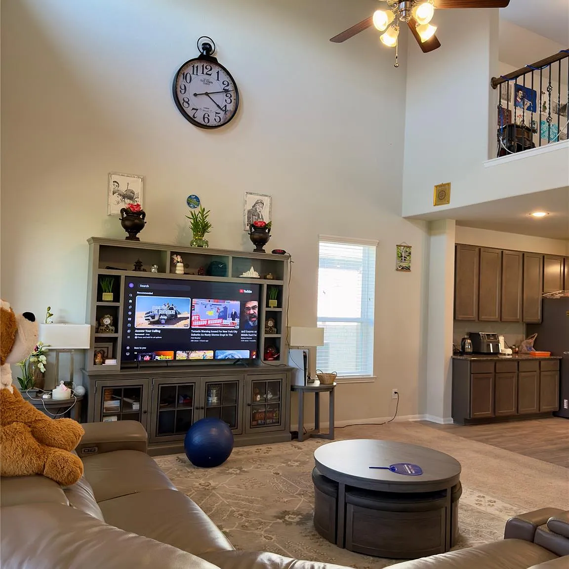 5 bed, 3.5 bath, 2785 sqft, $2,800 — Photo 4